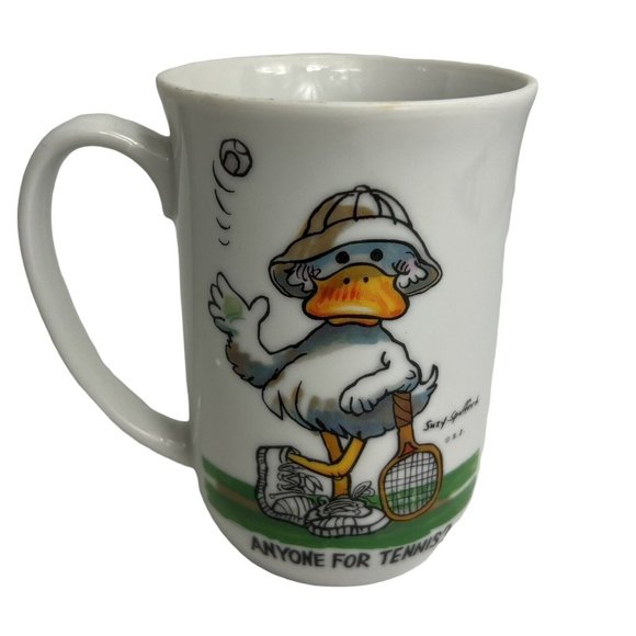 Suzy's Zoo Coffee Mug Duck Anyone For Tennis Vintage 1976 Suzy Stafford Enesco - Picture 1 of 12